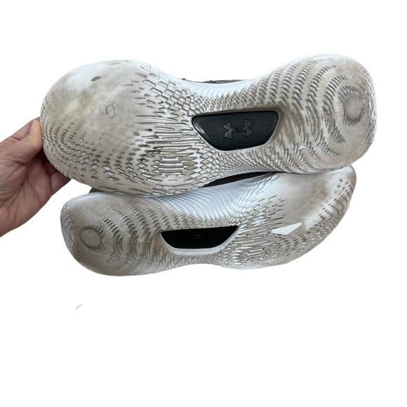 Under Armour Curry flow 8 basketball sneakers men’s size 13 women size 14.5 - Picture 9 of 10